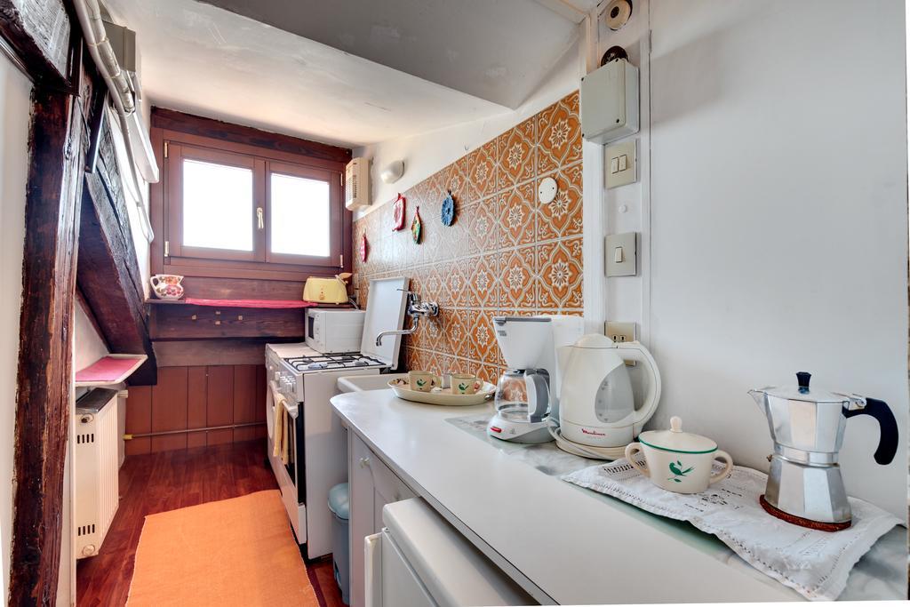 Ca' Badoer Attic Apartamento Veneza Exterior foto