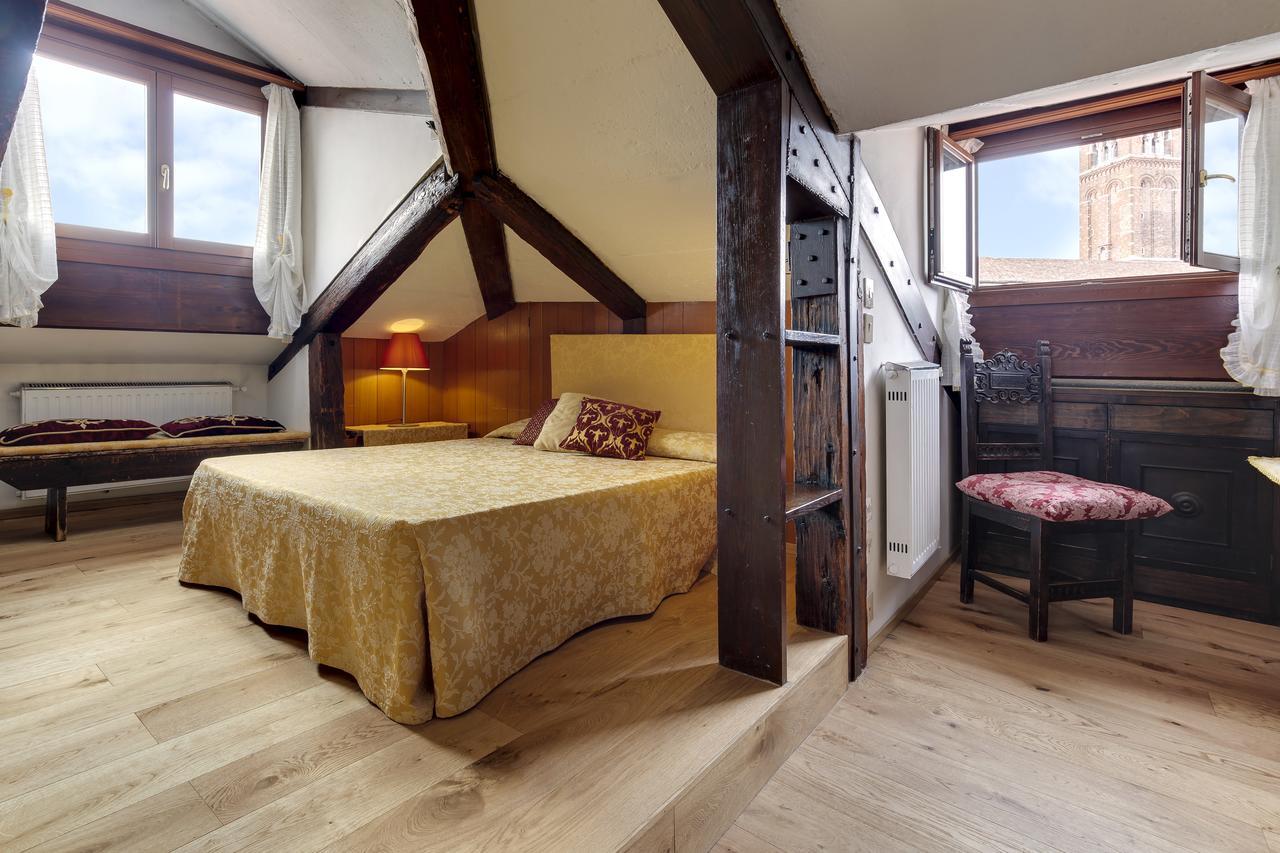 Ca' Badoer Attic Apartamento Veneza Exterior foto
